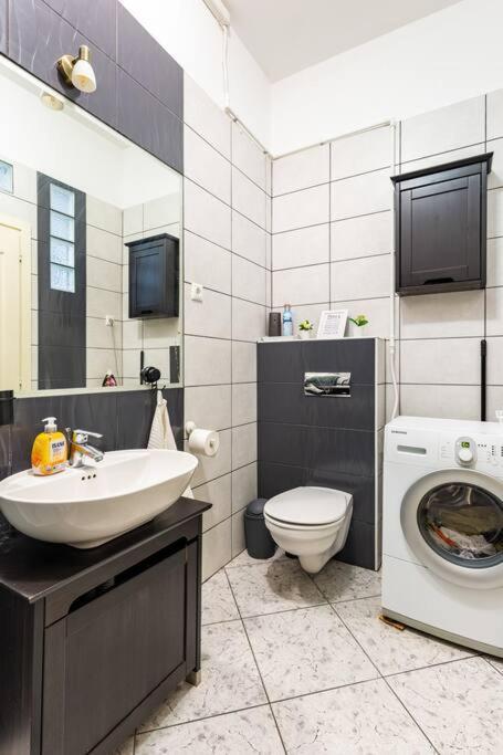 Annicku'S Stylish Budapest Apartment المظهر الخارجي الصورة